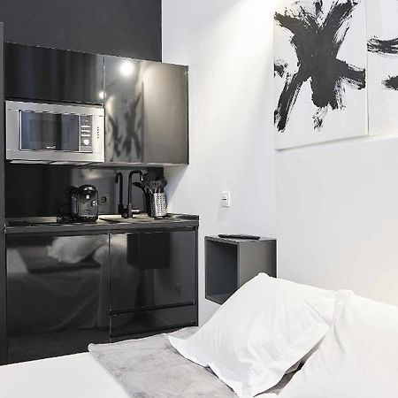 Fino Modern & Luxury Apartment Sevilla Bagian luar foto
