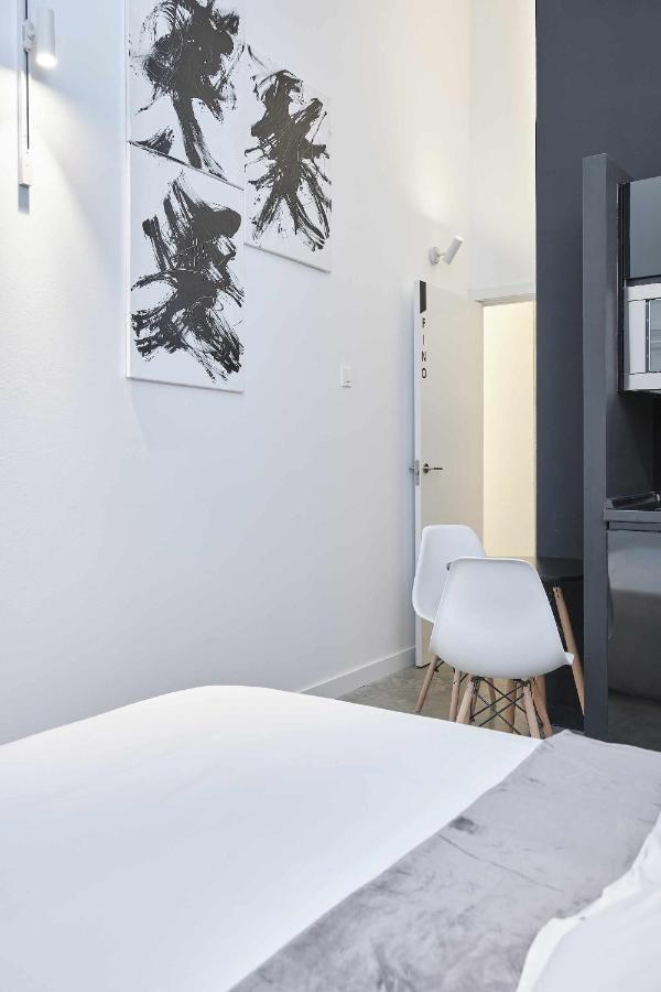Fino Modern & Luxury Apartment Sevilla Bagian luar foto