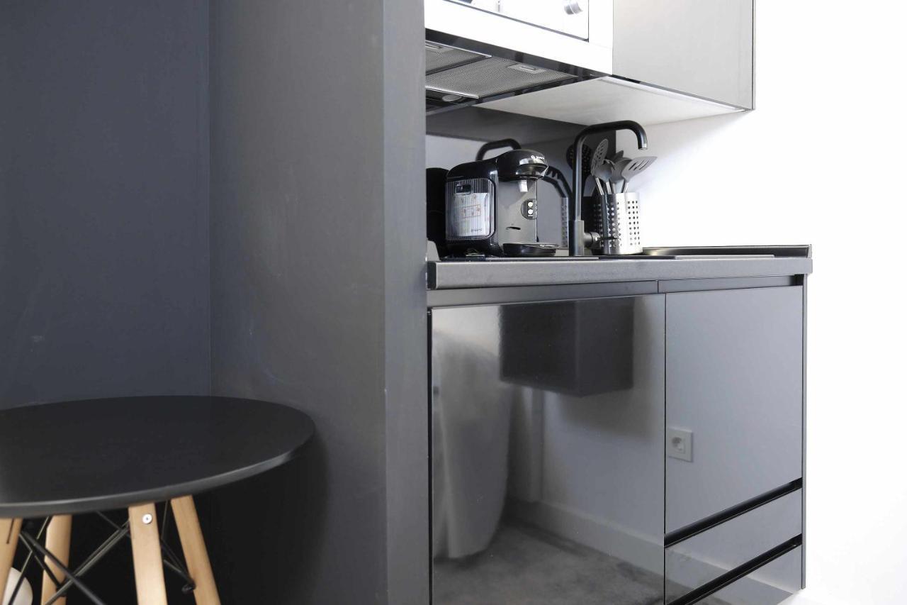 Fino Modern & Luxury Apartment Sevilla Bagian luar foto